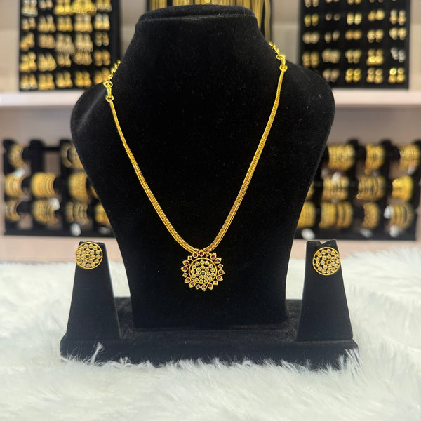 Gold Choker