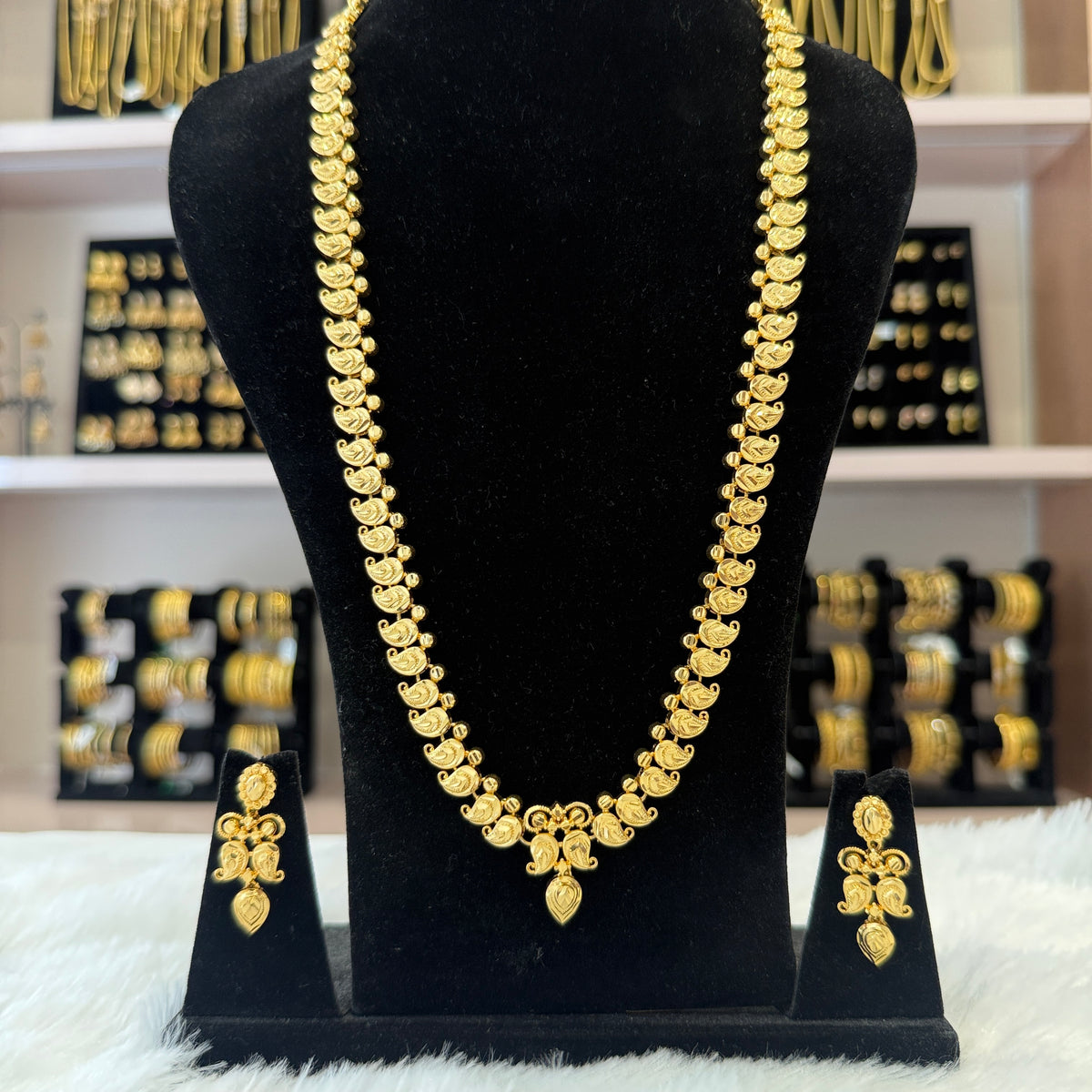 Gold Long Haram