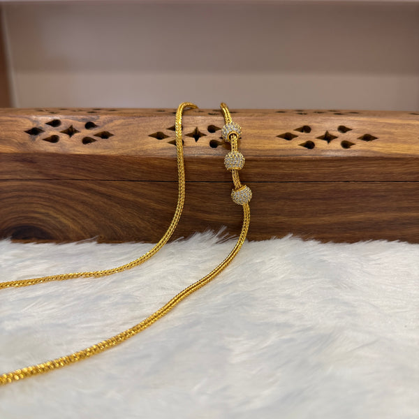 Gold Mugappu Kodi Stone