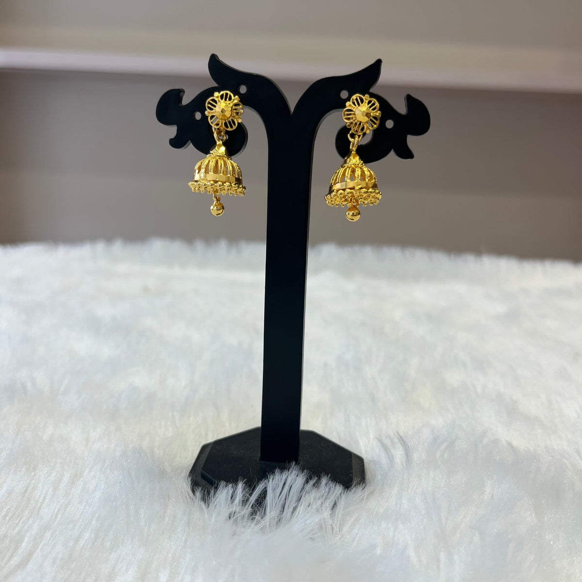 Gold Jhumka - JHG0082