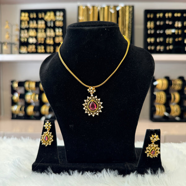 Gold Choker