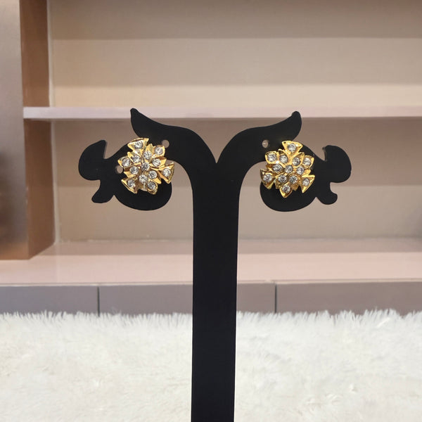 Gold Stud - STG00236