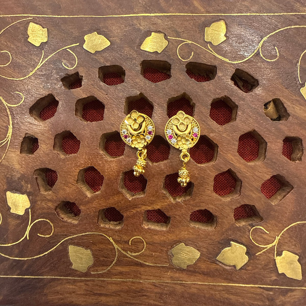Gold Stud - STG00230