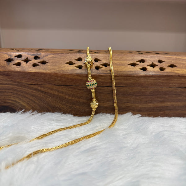 Gold Mugappu Chain Stone