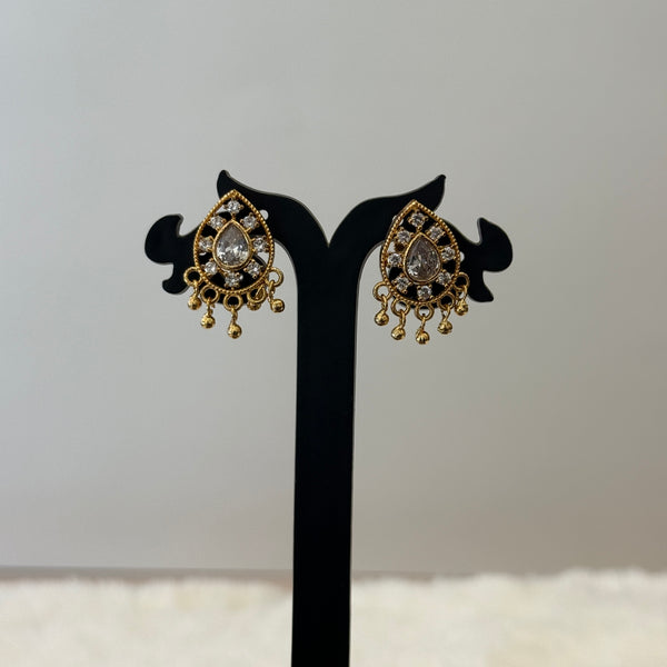 Gold Stud - STG0014