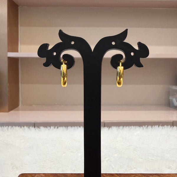 Gold Stud - STG00259