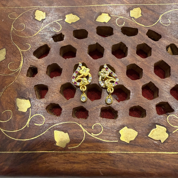 Gold Stud - STG0090