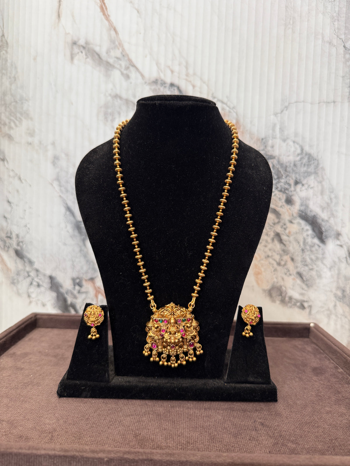 Budget Antique Collections - Design 14