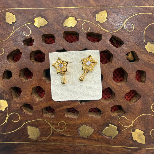 Gold Stud - STG00217