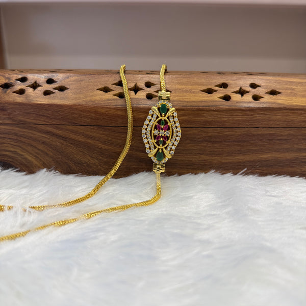 Gold Mugappu Chain Stone