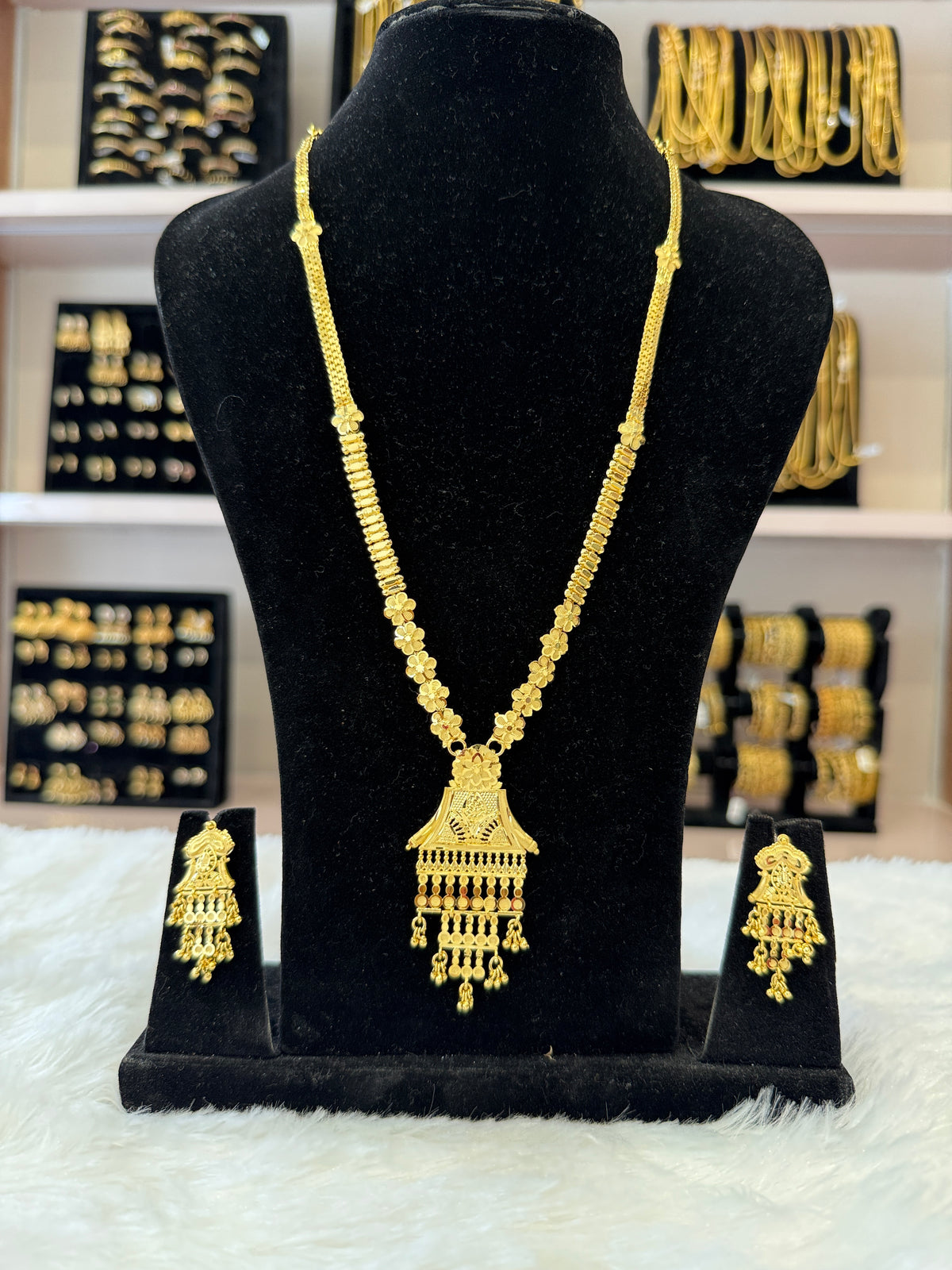 Gold Long Haram