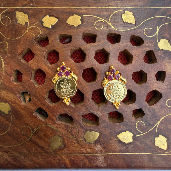 Gold Stud - STG00127