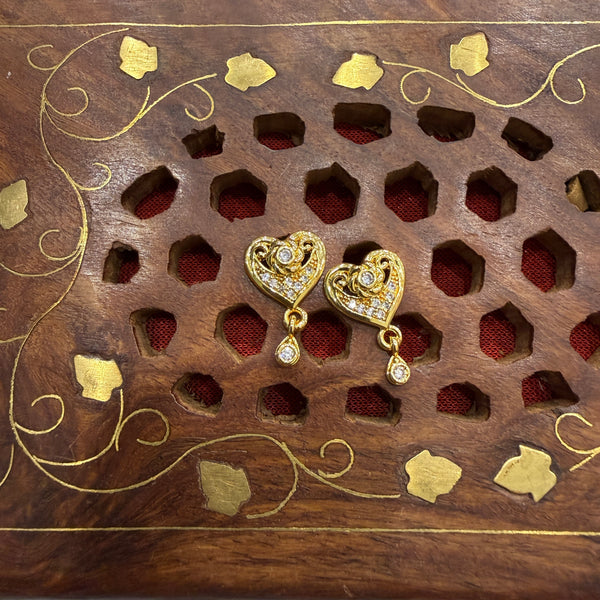 Gold Stud - STG00117