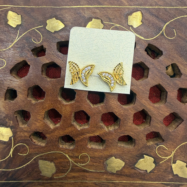 Gold Stud - STG00214