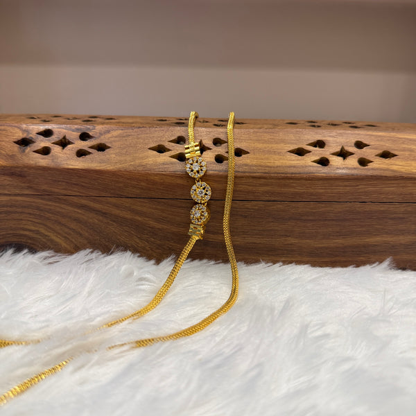 Gold Mugappu Chain Stone