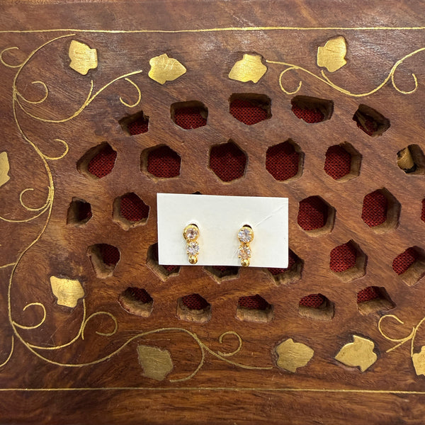 Gold Stud - STG00250