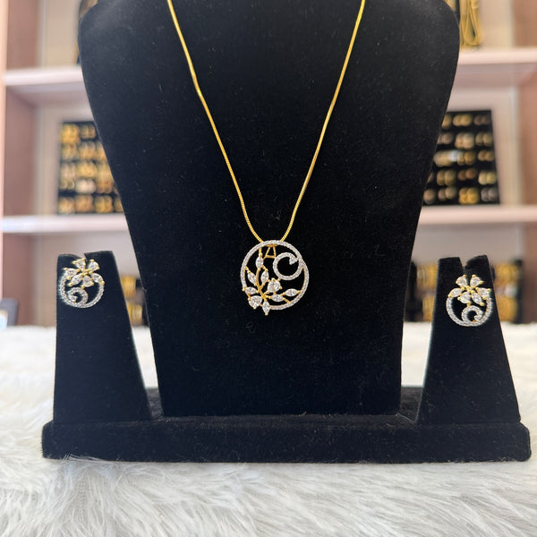 Diamond Pendant Set