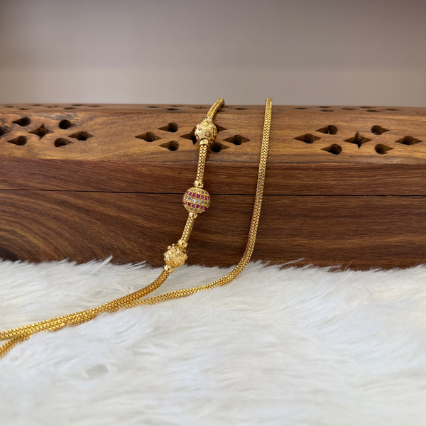 Gold Mugappu Chain Stone