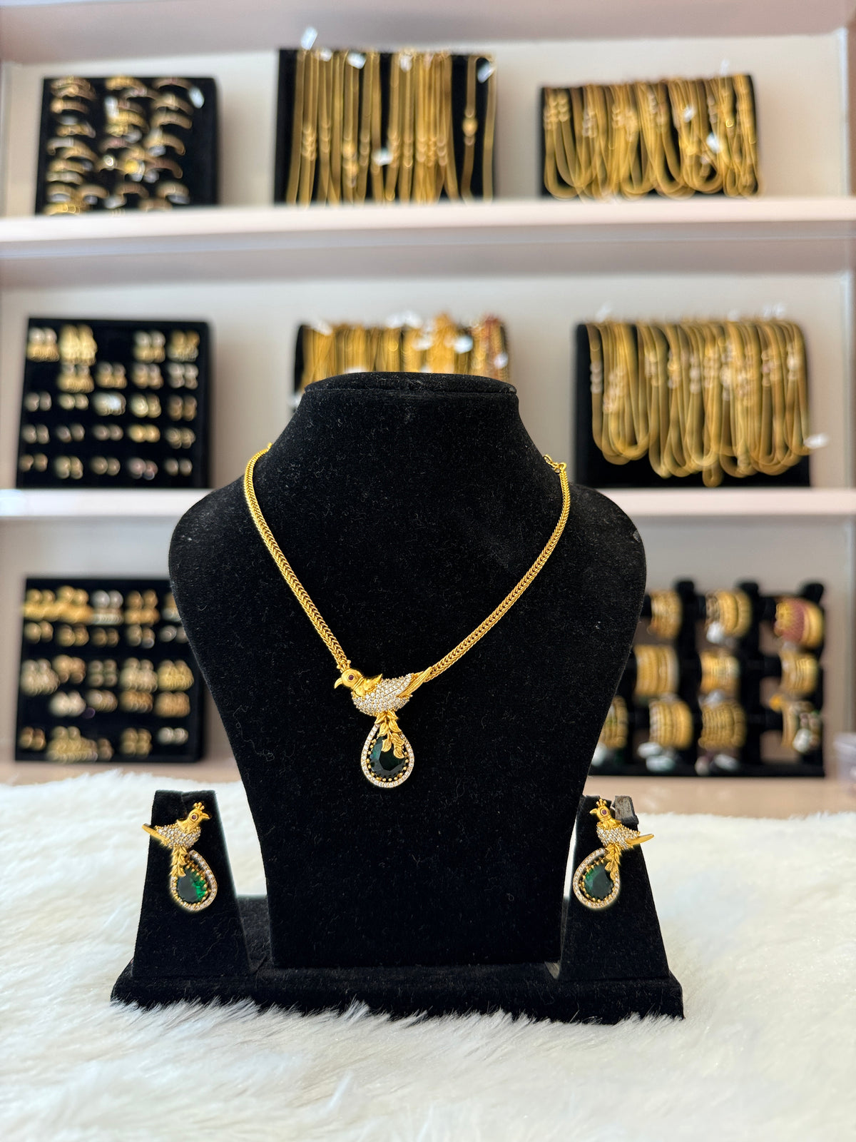 Gold Choker