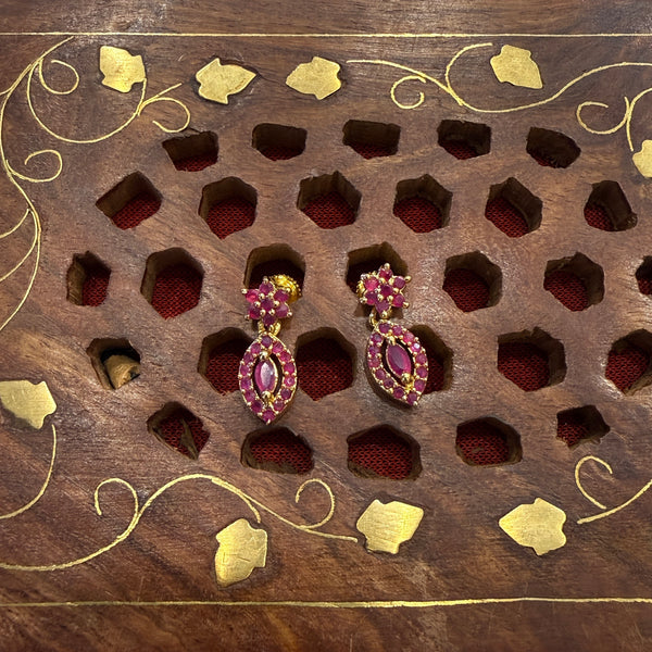Gold Stud - STG0045