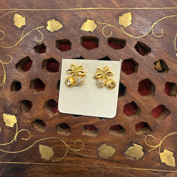 Gold Stud - STG00221