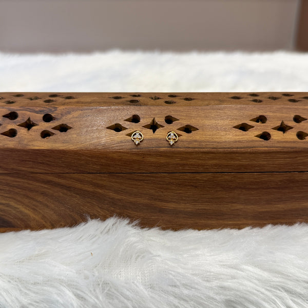 Gold Stud - STG00295