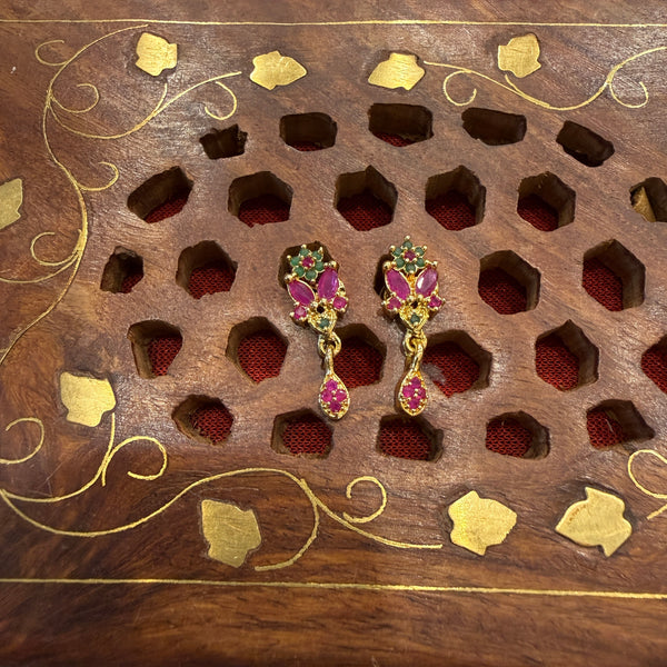 Gold Stud - STG0093