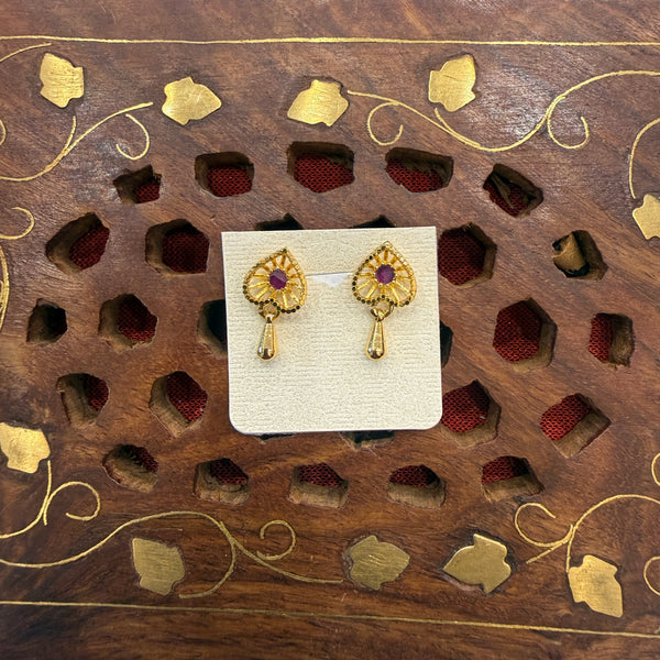 Gold Stud - STG00216