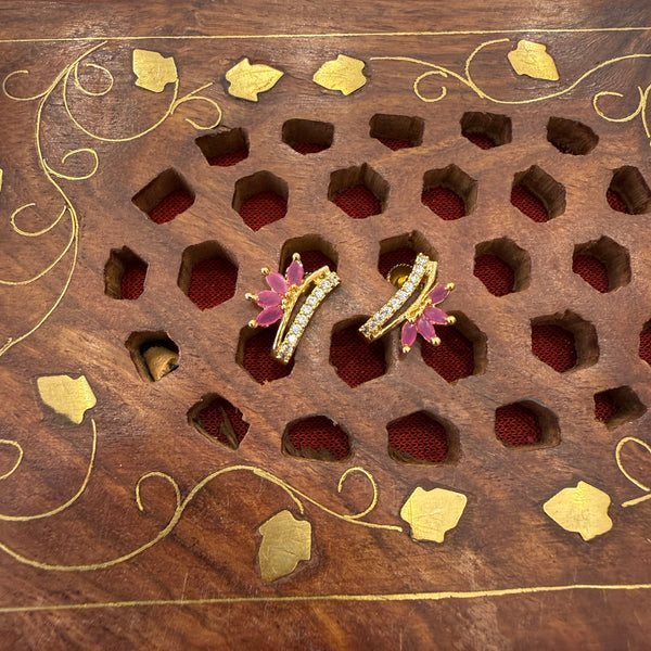 Gold Stud - STG0019