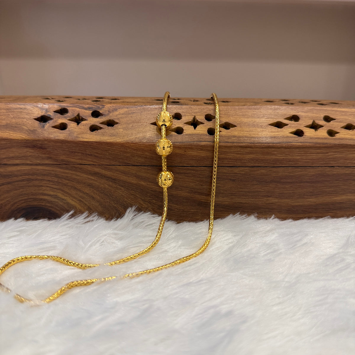 Gold Mugappu Kodi Plain