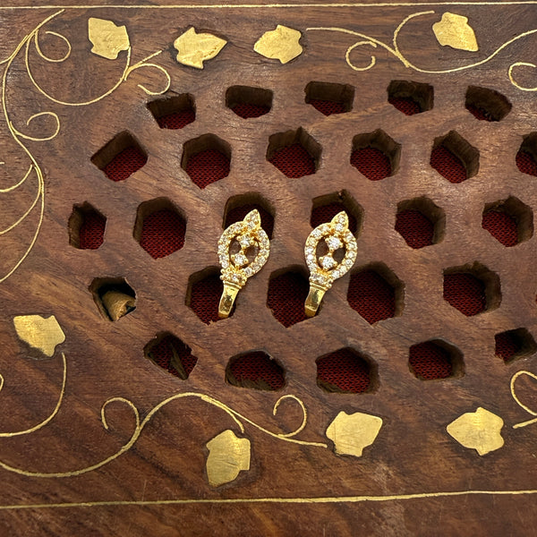 Gold Stud - STG0008