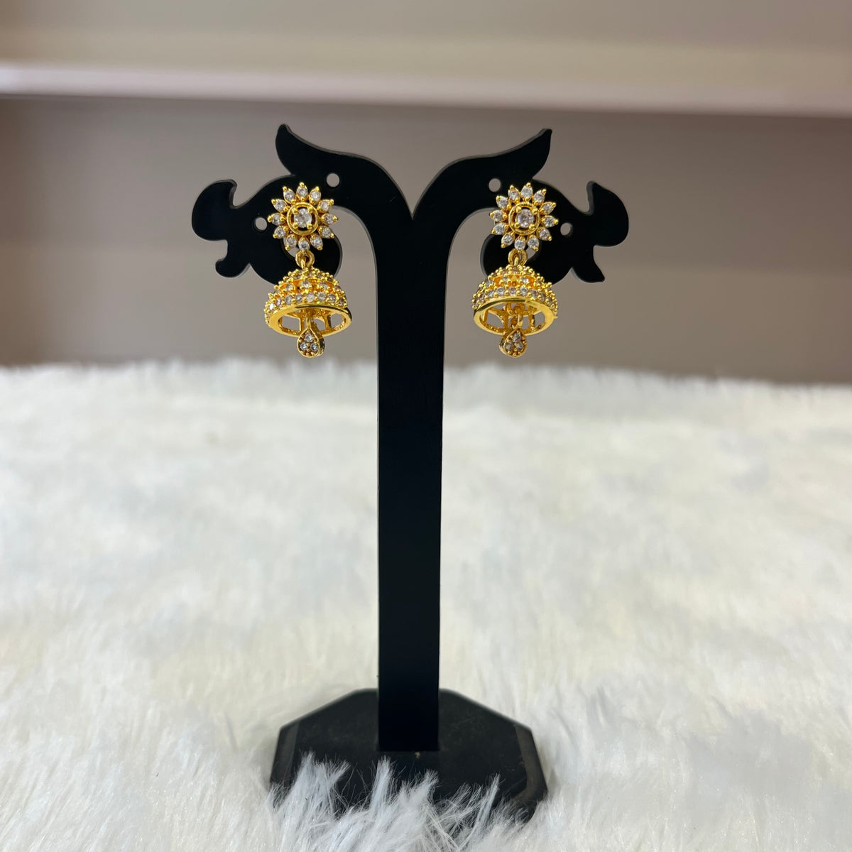 Gold Jhumka - JHG0091