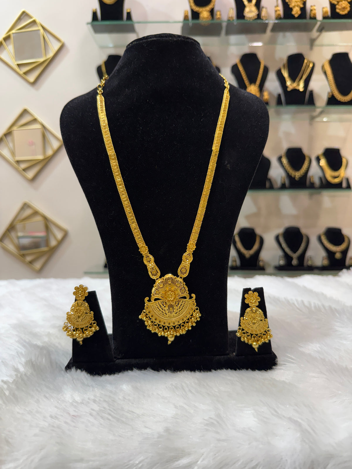 Gold plated Haram - Design 9