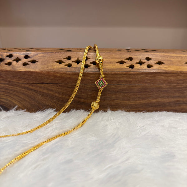 Gold Mugappu Kodi Stone