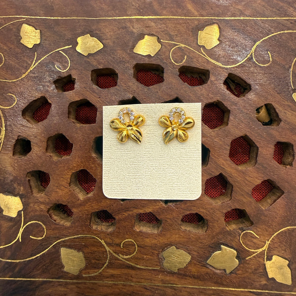 Gold Stud - STG00220