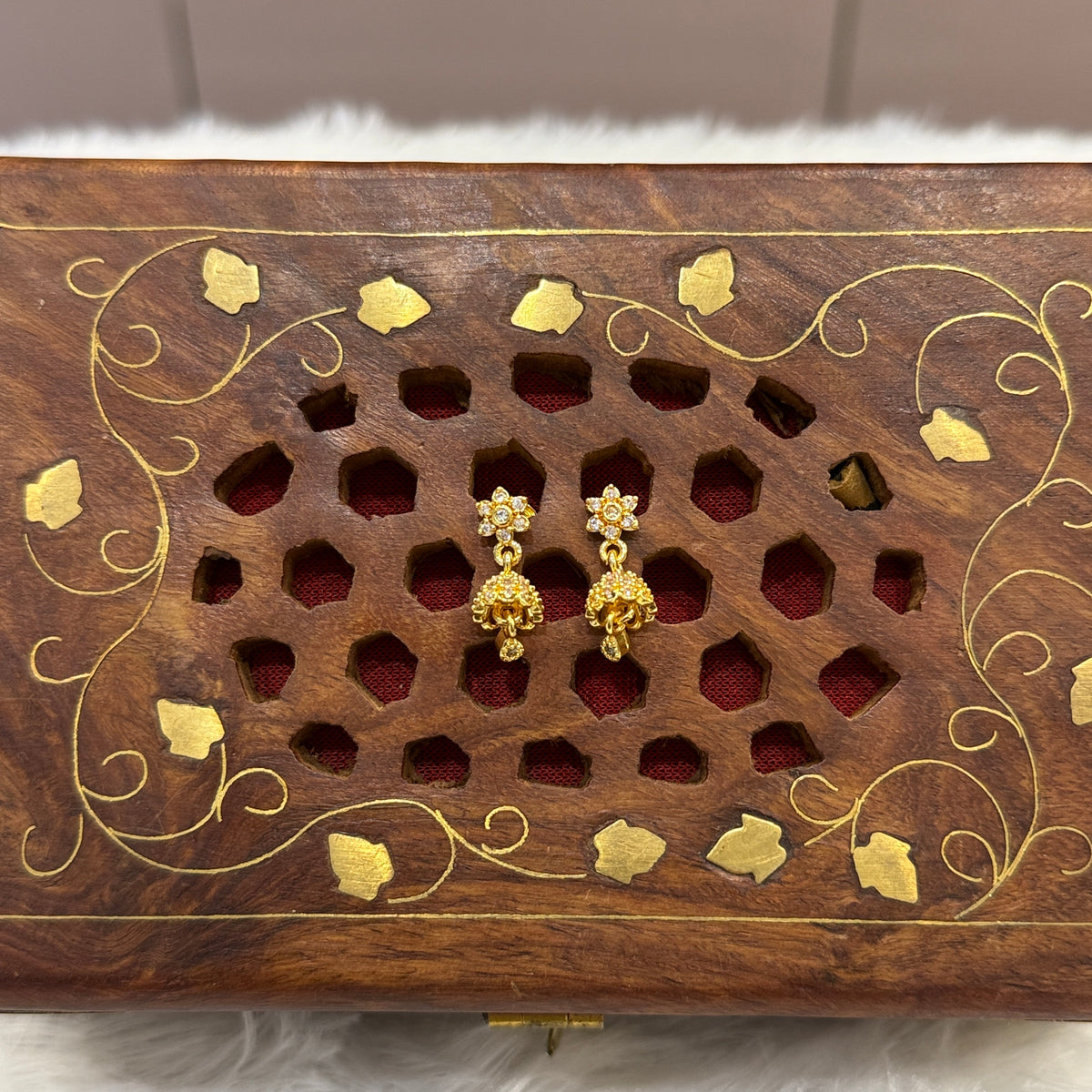 Gold Jhumka - JHG0070