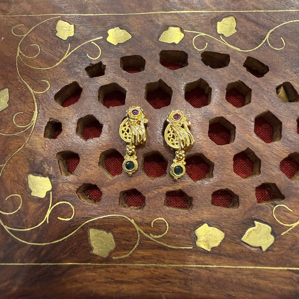 Gold Stud - STG0070