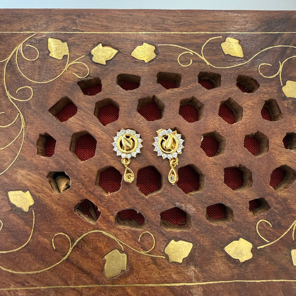 Gold Stud - STG0003