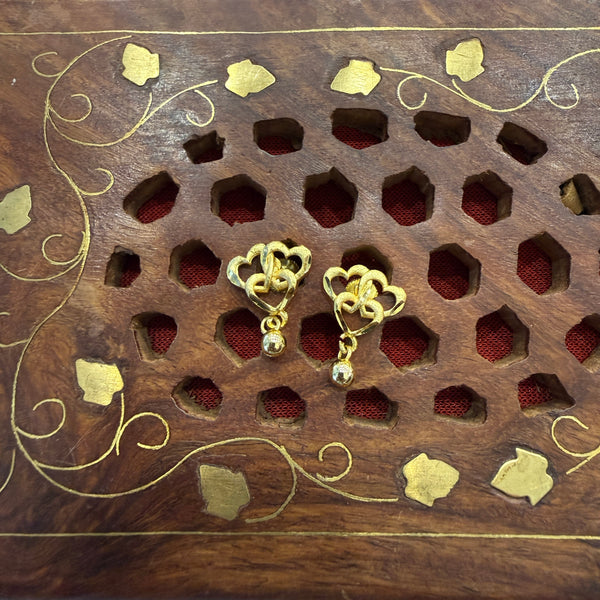 Gold Stud - STG0054