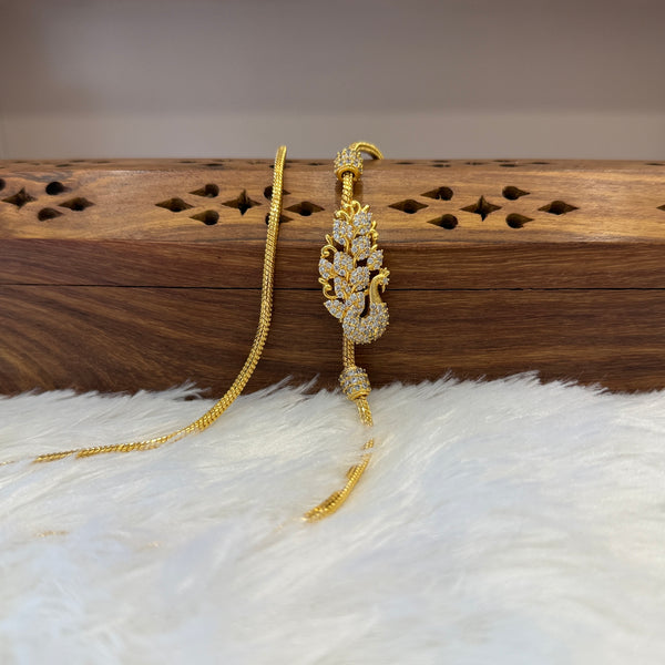 Gold Mugappu Chain Stone